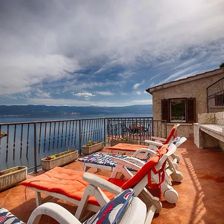 House Villa *